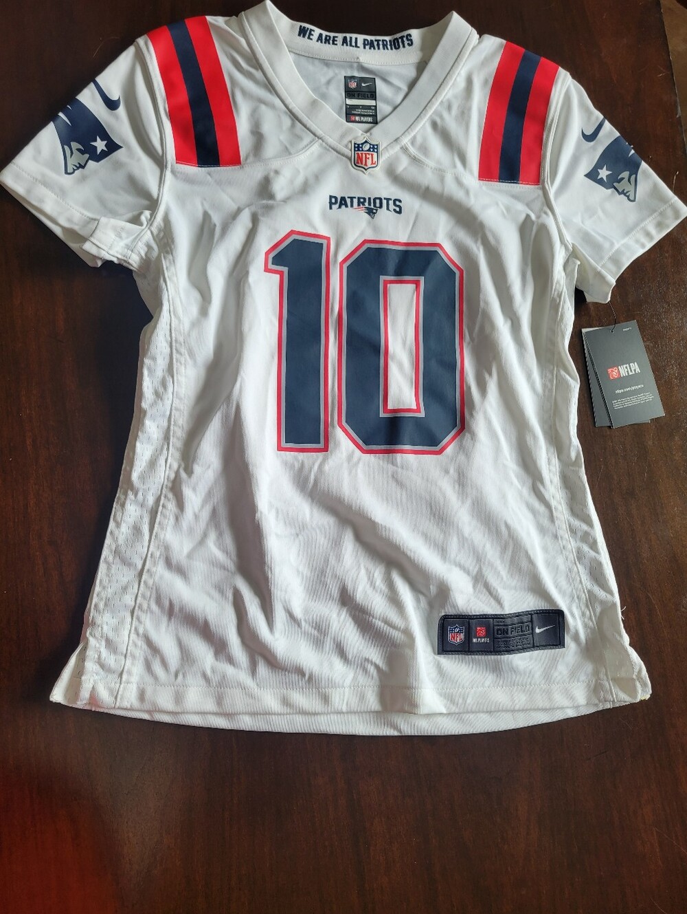 Nike White Patriots W9mens Football Jersey with Navy & Red Accents - #10 Largr